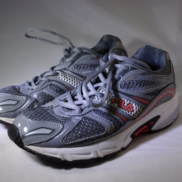 fila women's running shoes